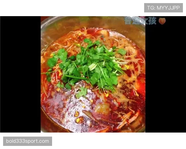 蔡赟当年打比赛赚的钱，现在天天在家给老婆做饭？